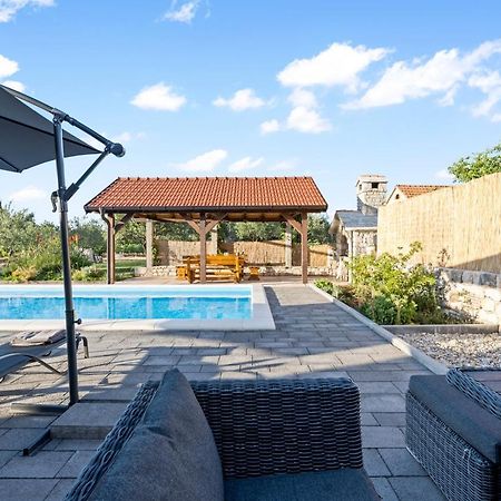 Olive Tree House With Jacuzzi, Wifi And 40M2 Pool Villa Siritovci Exterior foto