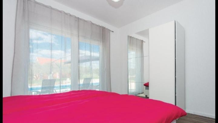Olive Tree House With Jacuzzi, Wifi And 40M2 Pool Villa Siritovci Exterior foto