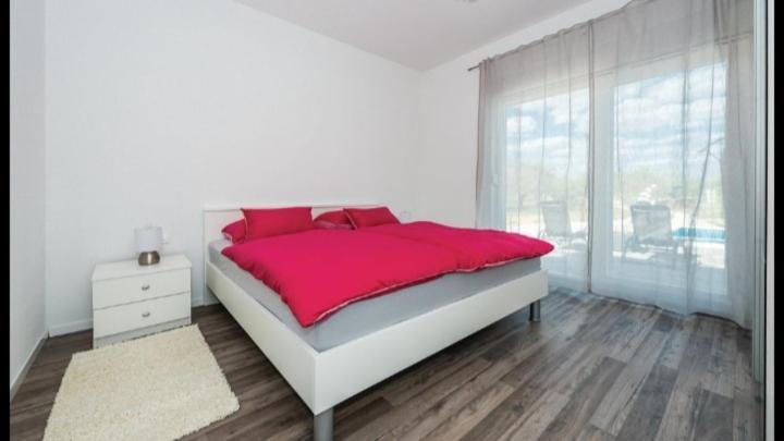 Olive Tree House With Jacuzzi, Wifi And 40M2 Pool Villa Siritovci Exterior foto